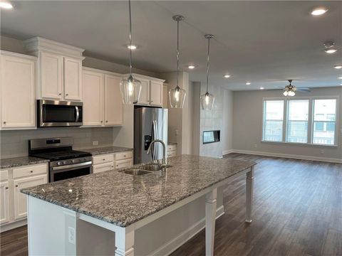 2483 Scarlet Maple Alley Doraville GA 30360