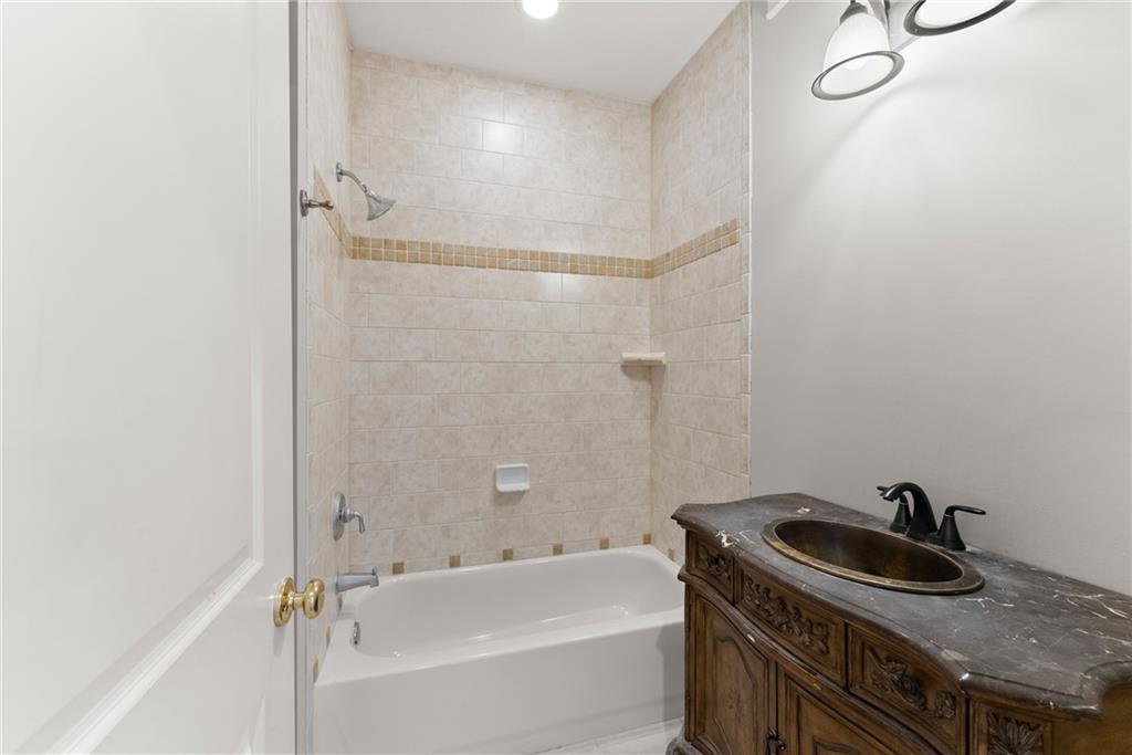 4777 Destitute Way, Gainesville, Georgia image 23