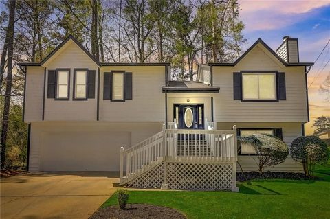 491 Maid Marion Lane Stone Mountain GA 30087