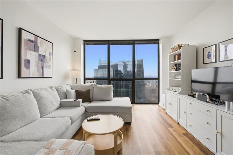 1280 W Peachtree Street NW 3713