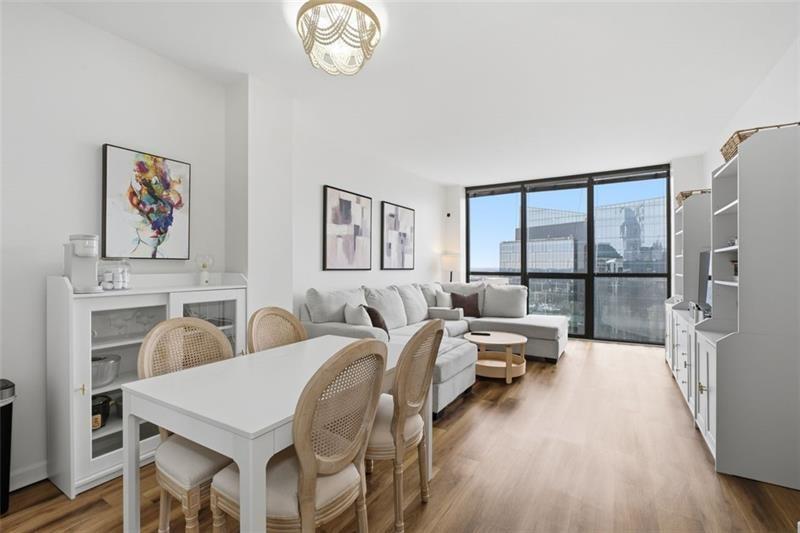 1280 W Peachtree Street NW 3713