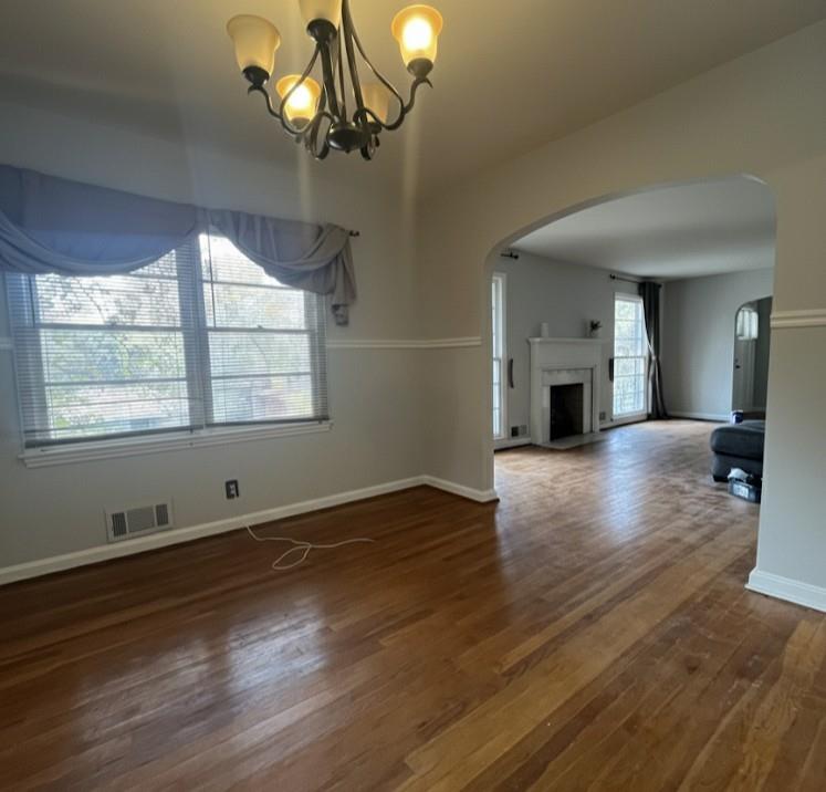 228 Napoleon Drive SW