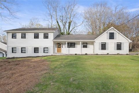 Photo of 1150 Orchard Way, Roswell, GA 30075 (MLS # 7718034)