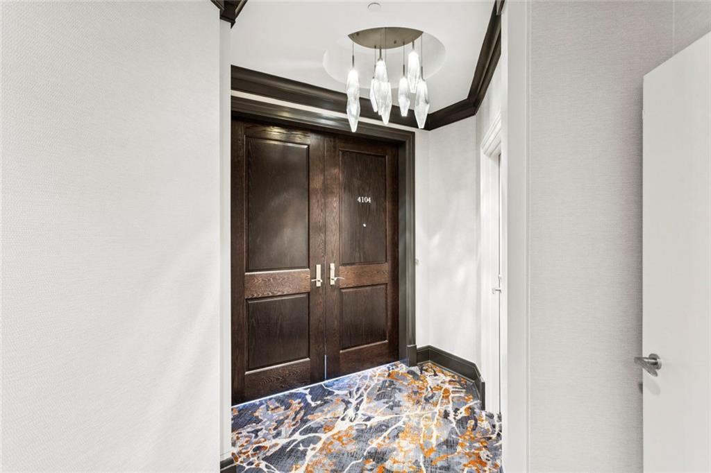 3344 Peachtree Road NE 4104