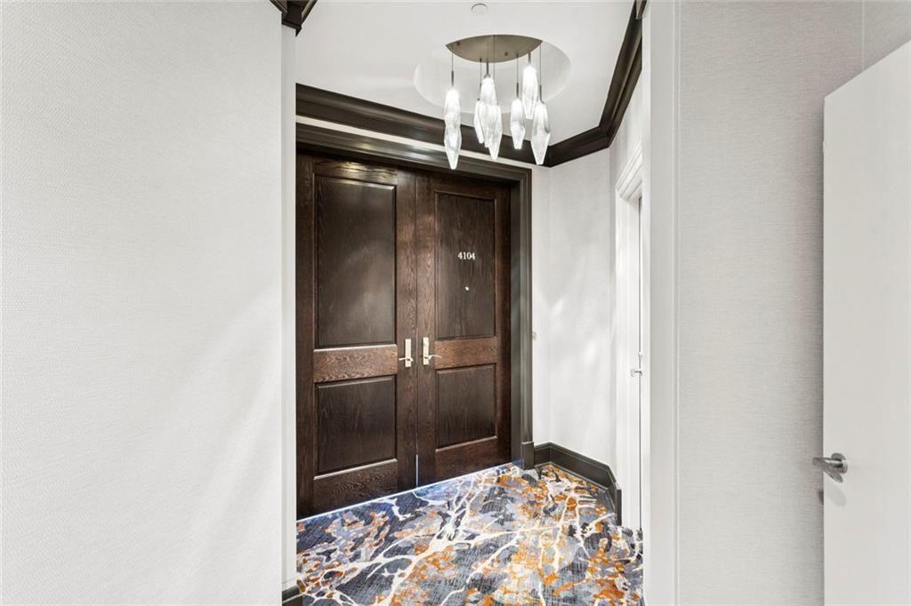 3344 Peachtree Road NE 4104