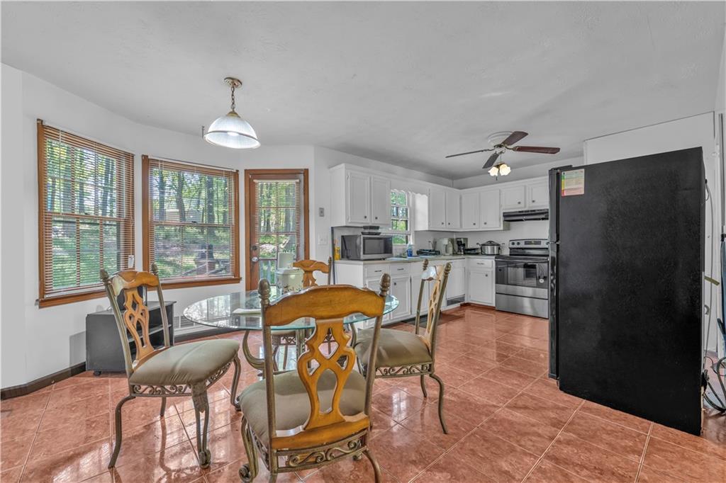 488 Russell Road, Lawrenceville, Georgia image 6