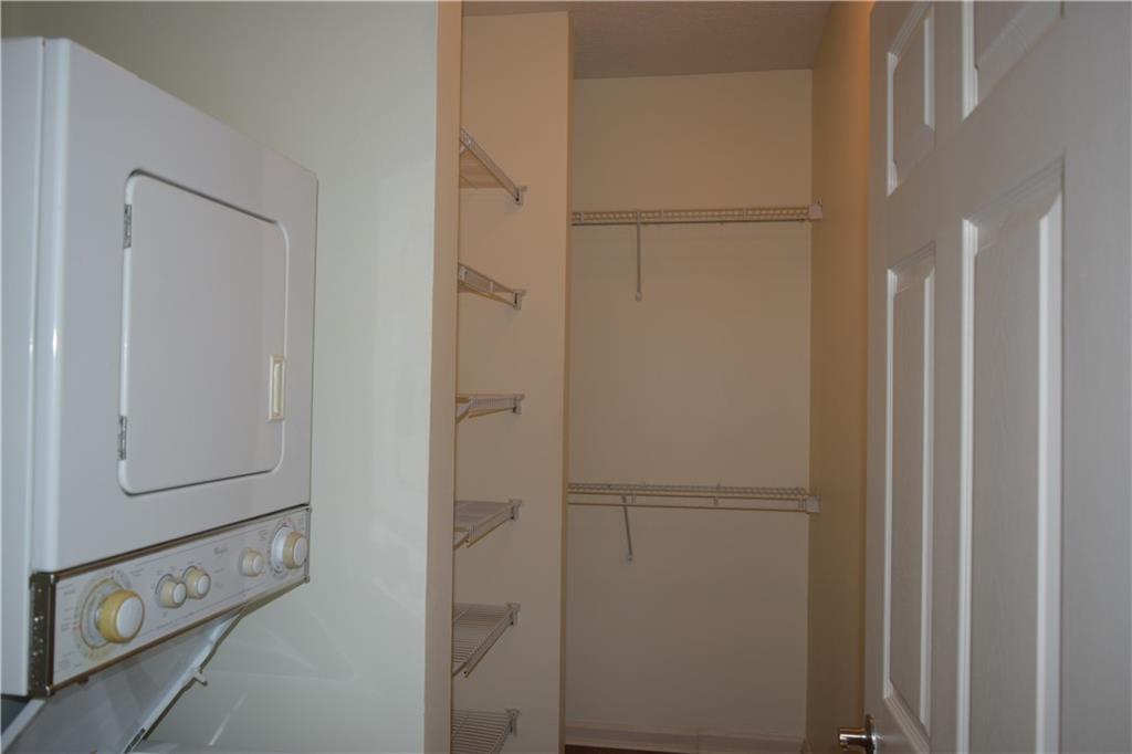 1250 Parkwood Circle SE 1102