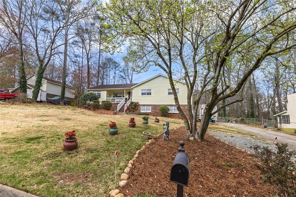 532 Rivercrest Drive, Woodstock, Georgia image 5