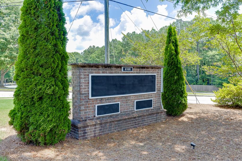 6105 Atlanta Highway
