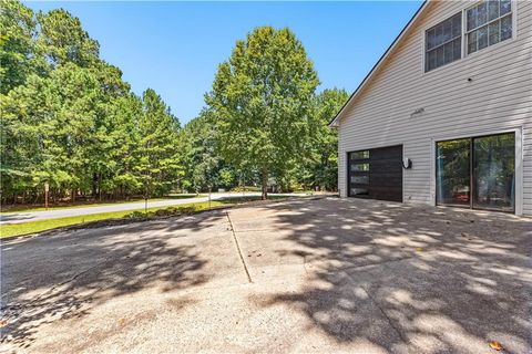 A home in Peachtree City