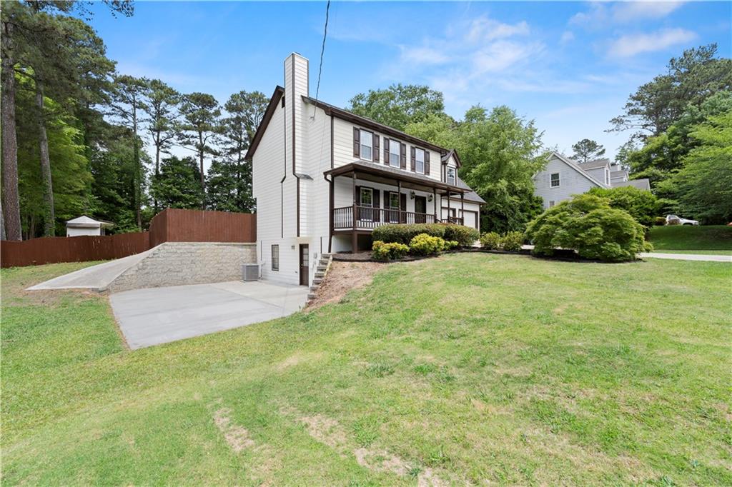 1020 Forest Park Lane