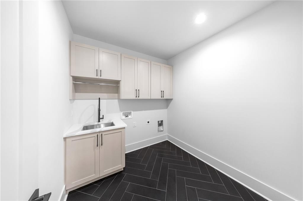 Alpharetta Park - Residential