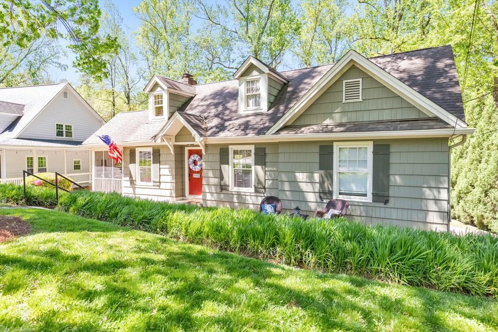 112 Kathryn Avenue