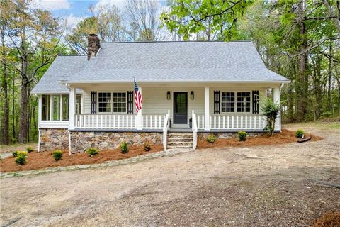 Homes For Sale - 271 Mccowan Circle<br/> Rockmart, GA 30153