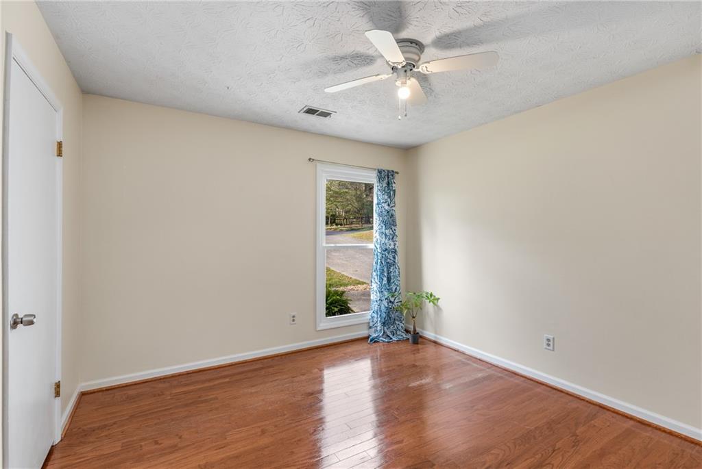 4305 Springfield Drive, Peachtree Corners, Georgia image 10