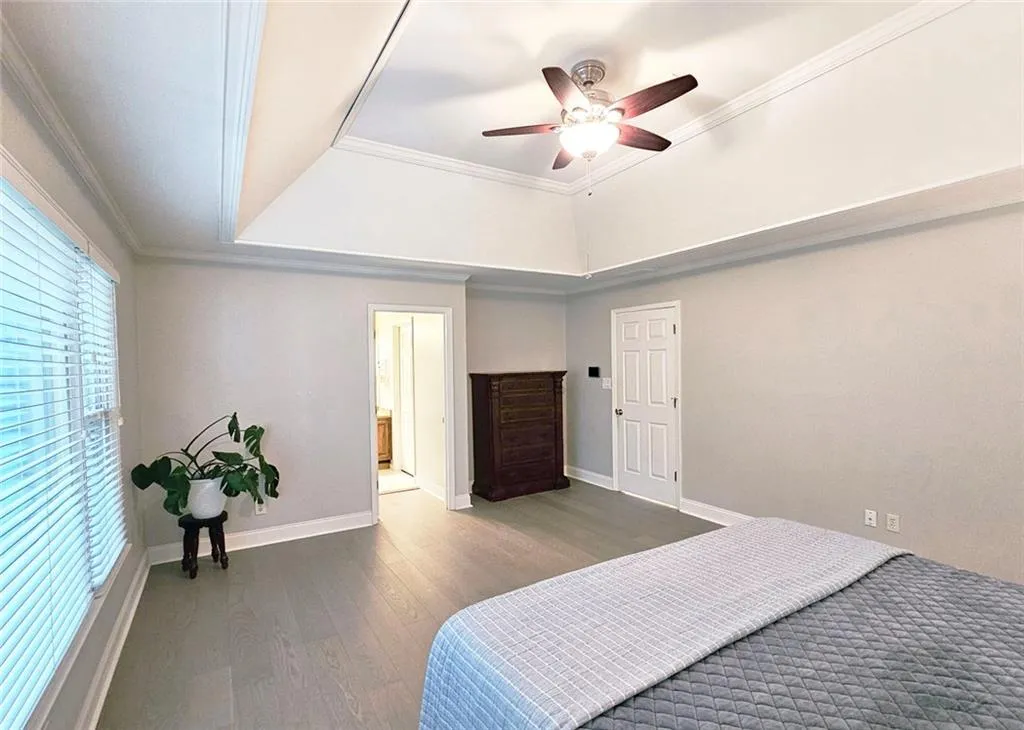 Roswell, Georgia 30075, United States, 4 Bedrooms Bedrooms, ,4 BathroomsBathrooms,Residential,Active,237043