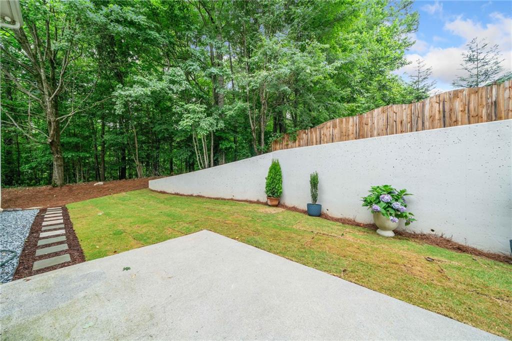 2711 Brookefield Lane, Kennesaw, Georgia image 27