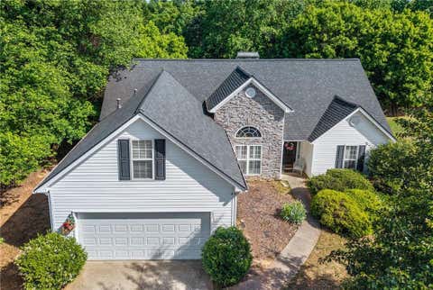 Homes For Sale - 6245 Wilmington Way<br/> Flowery Branch, GA 30542