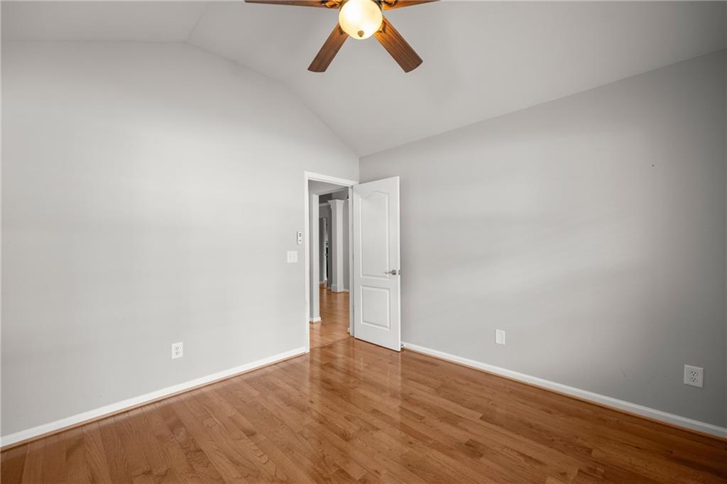 6439 Mossy Boulder Drive, Flowery Branch, Georgia image 38