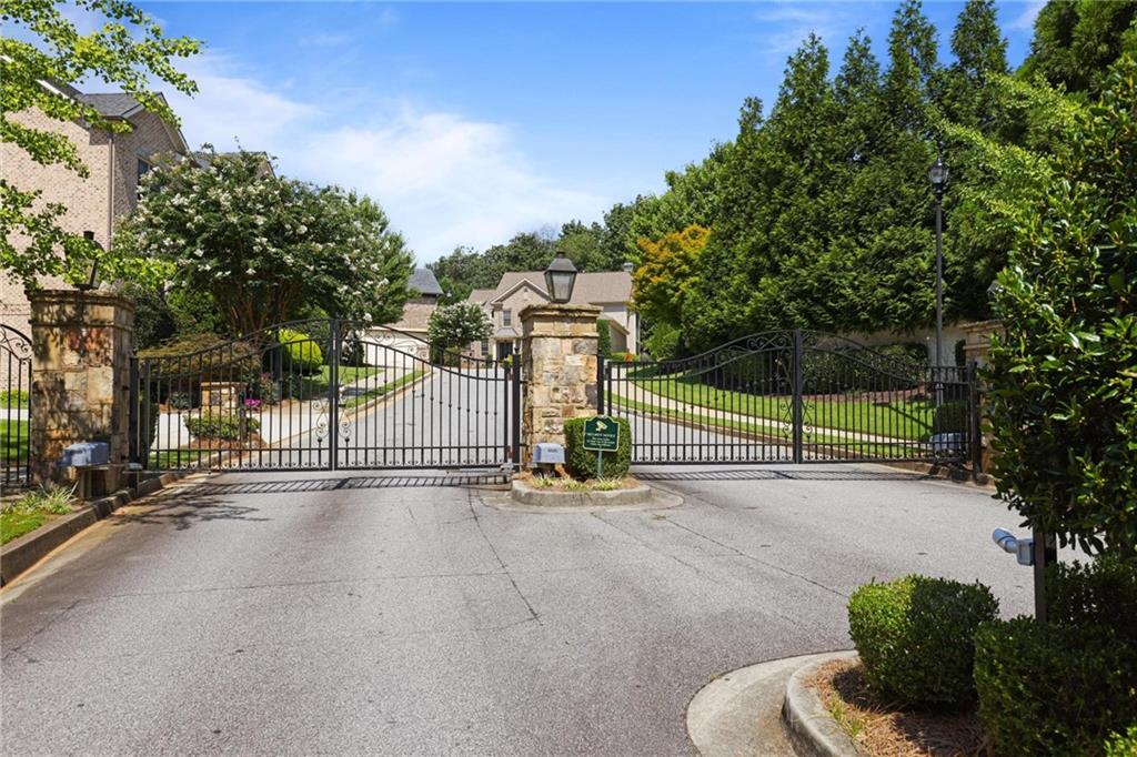 5330 High Point Manor, Sandy Springs, Georgia image 43