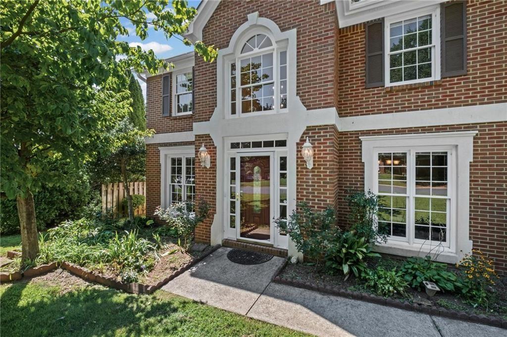 5066 Rodrick Trail