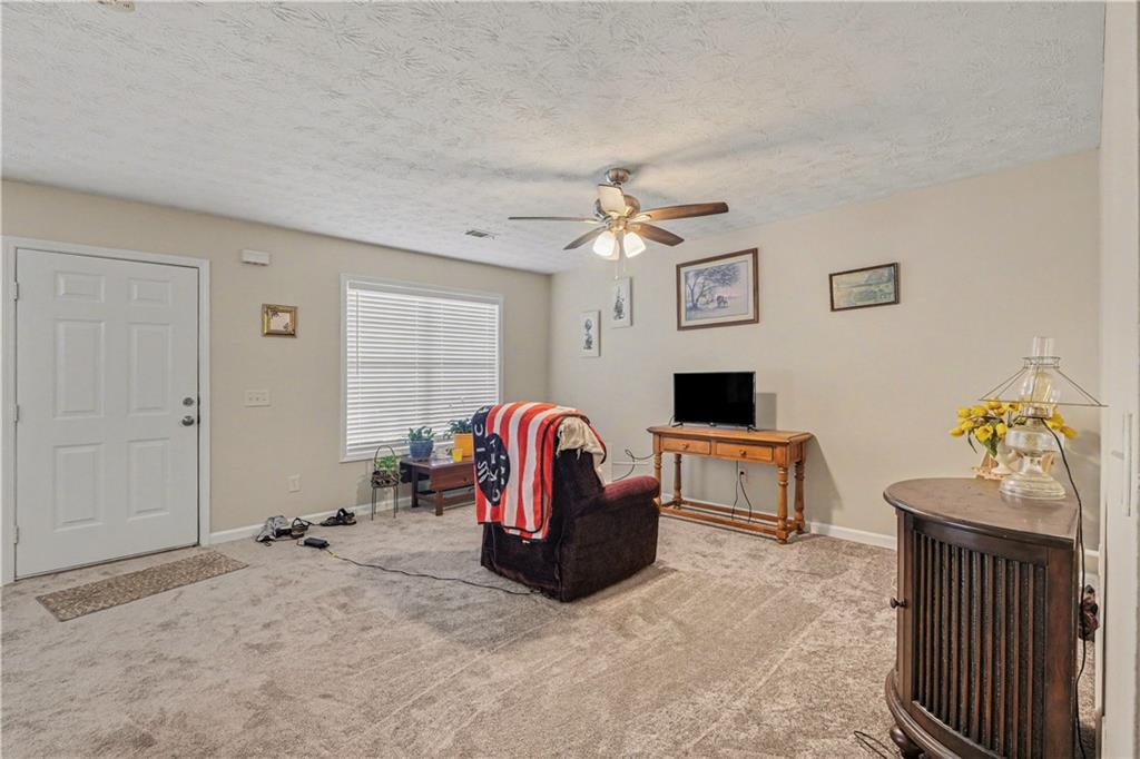 280 Courtyard Circle