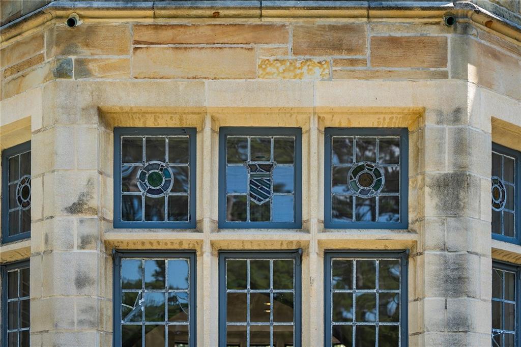 Tuxedo Park - Residential