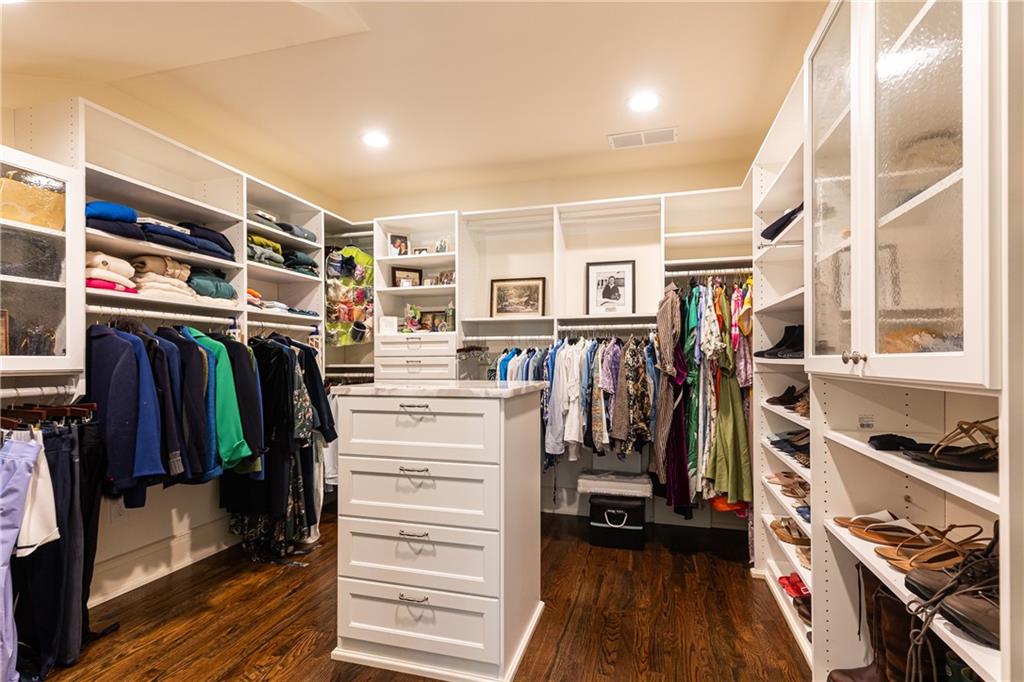 Haynes Manor - Residential