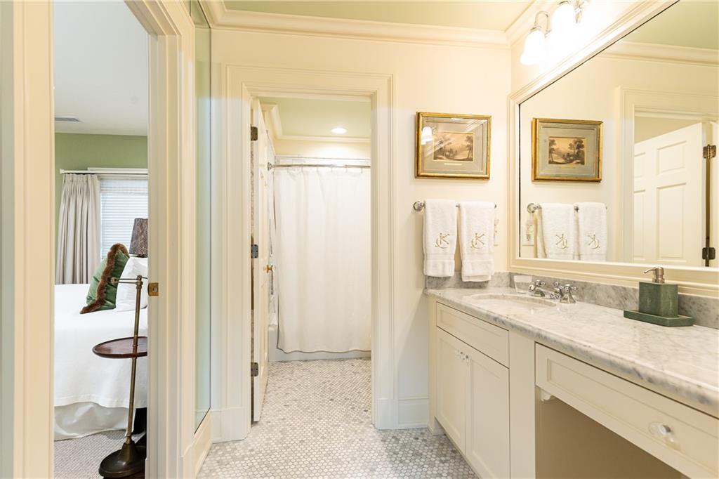 Haynes Manor - Residential