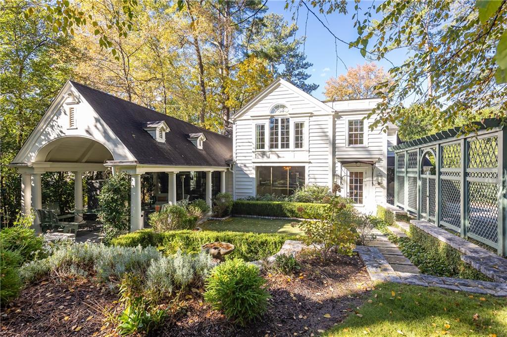 Haynes Manor - Residential