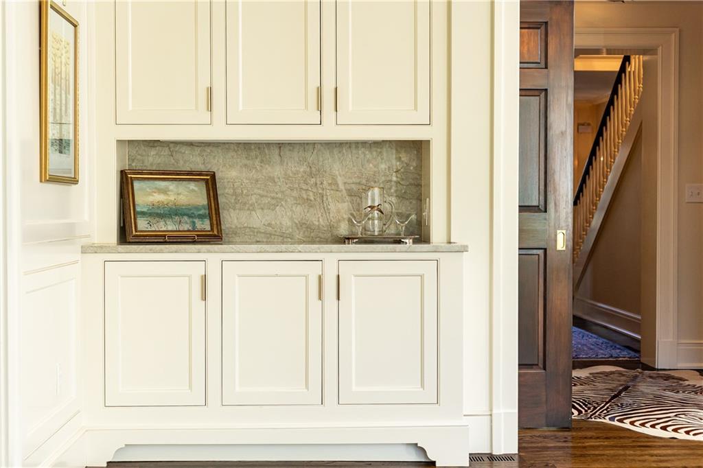 Haynes Manor - Residential