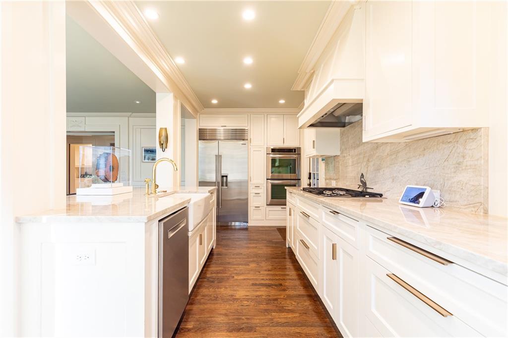 Haynes Manor - Residential