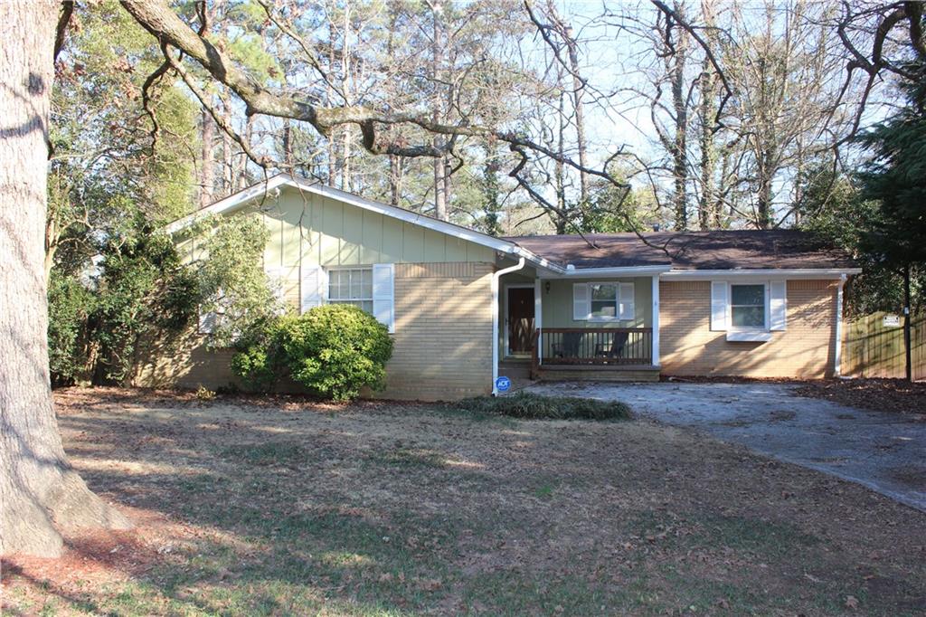 3279 Campbell Road SE