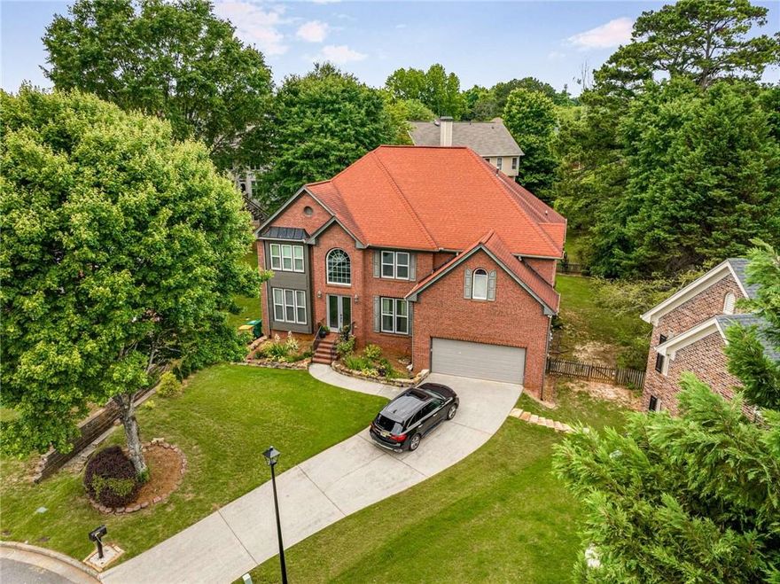 Executive Immaculate home in the heart of Alpharetta!! Mins from GA 400, Avalon, Alpharetta Downtown, Publix, Kroger, Web bridge Park, restaurants and so much more. Chatthochee High School and Taylor Road Middle and Lake Windward Elementry! Enter home to a formal living & dining, family room with a wall of windows & fireplace. Breakfast area, a chef's kitchen with an island and stainless steel appliances! A custom Pantry! Home is a perfect combination of modern and yet traditional with high end finishes throughout. Offering an covered and uncovered outdoor space to enjoy a cup of coffee or entertain! A resort like backyard! Upstairs an over sized master overlooking the woods. A gorgeous basement which can be multi functional for a media room, play area, bar and bedroom with full bath etc. Additional bedroom with an ensuite bath. 2 bedrooms with jack & Jill upstairs!!Owner has changed carpet upstairs to new LVP floors!! 2 car garage with extra refrigerator. Lawn Maintenance Included. It can be furnished with extra cost.Showing on Saturday and Sunday Only!!Grab it now as this will not be in the market for long. Huge house with beautiful floor plan and everything is perfect in all floors. Bring your big family as it will accommodate all your living members.