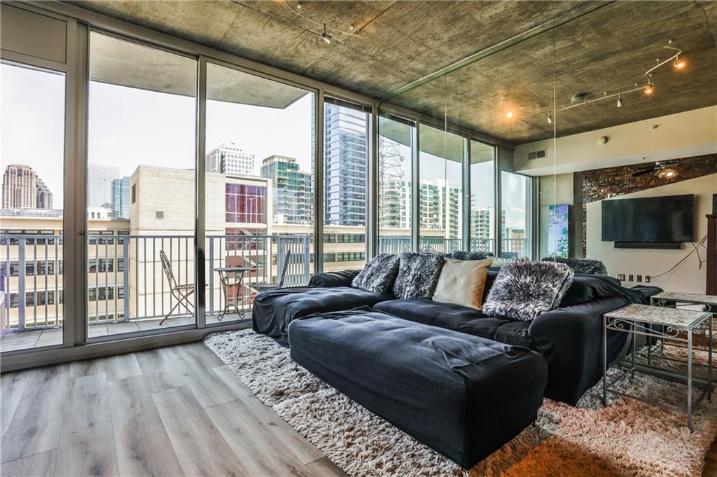 860 Peachtree Street Northeast Street NE 811