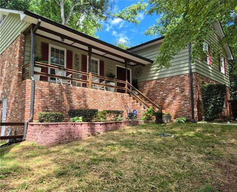 Photo of 4094 Carlisle Place, Stone Mountain, GA 30083 (MLS # 7600160)