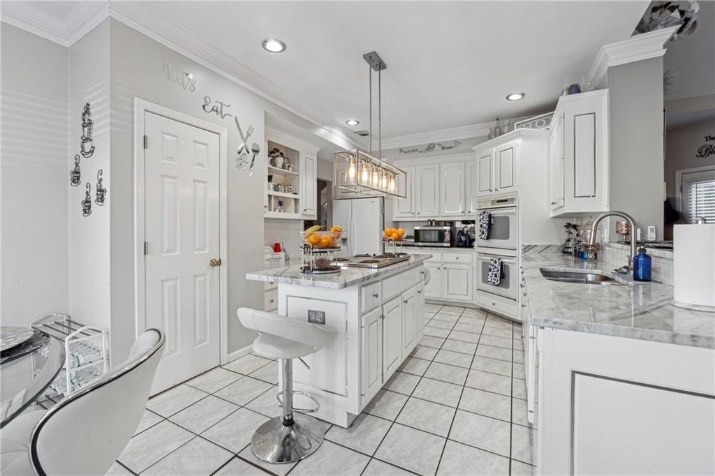 4497 Black Water Cove