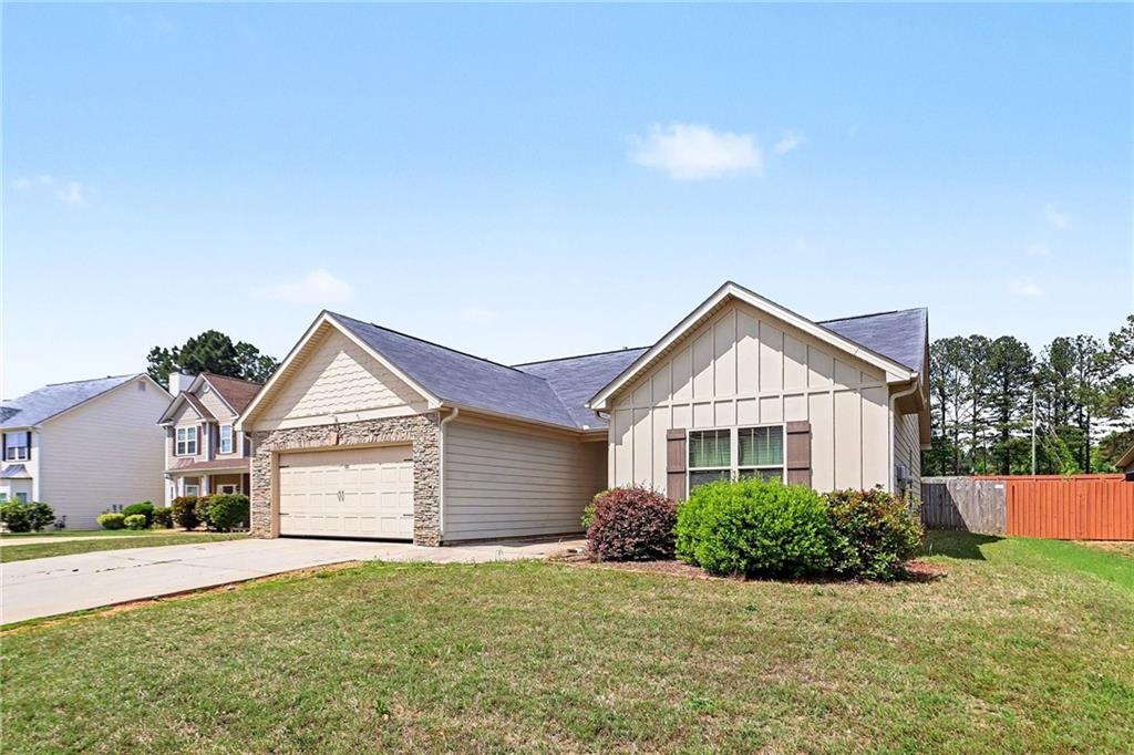 218 Summergate Lane