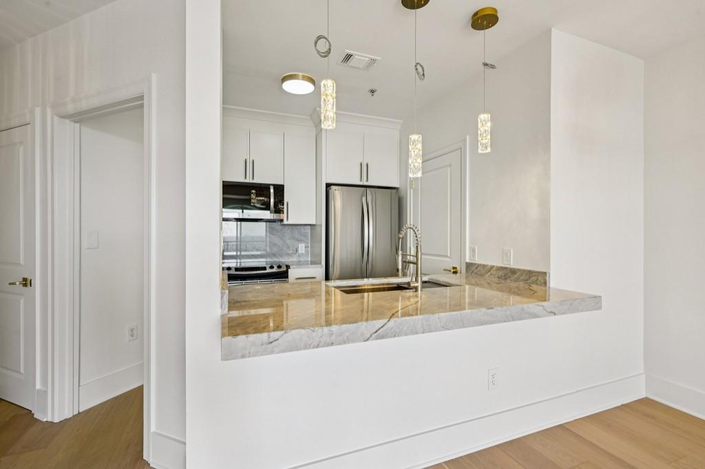 325 E Paces Ferry Road NE 1607