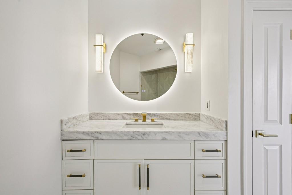 325 E Paces Ferry Road NE 1607