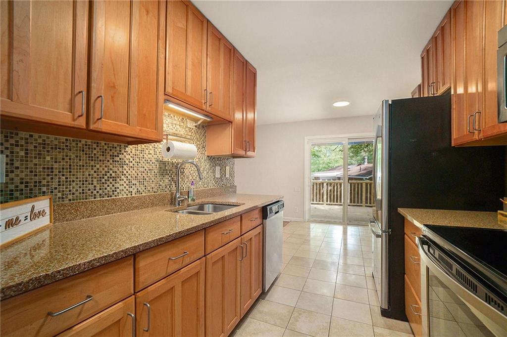 1222 Laurel Hill Drive