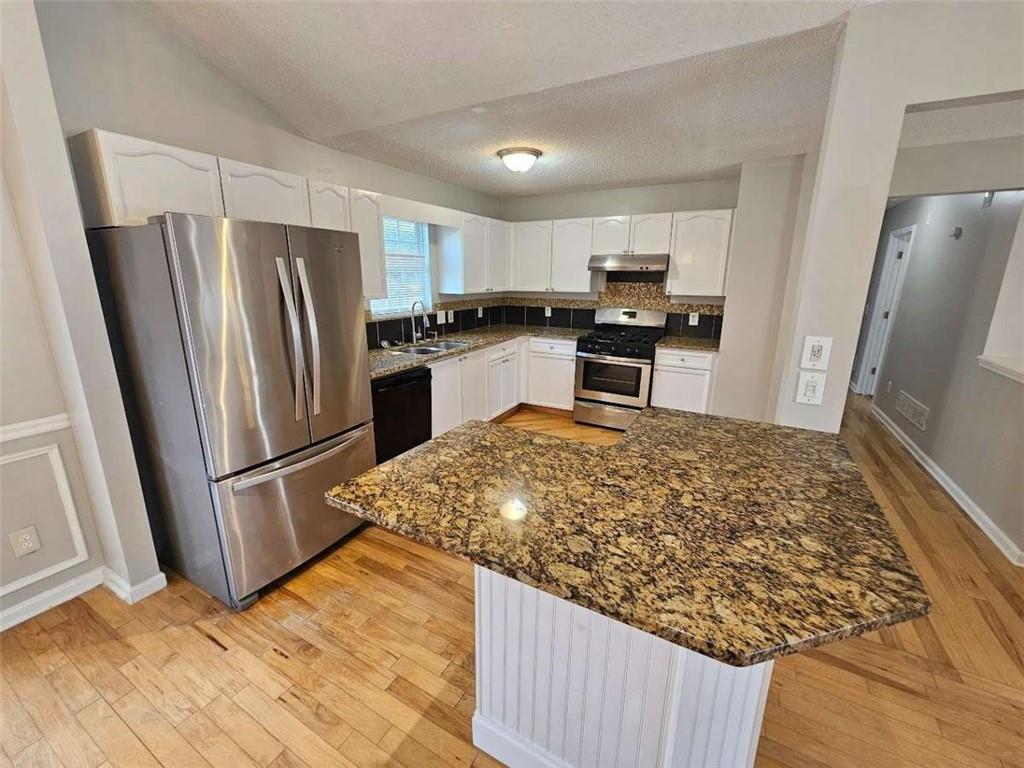 5922 Graywood Circle, Mableton, Georgia image 7
