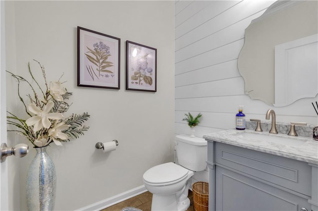 6035 Overleaf Terrace