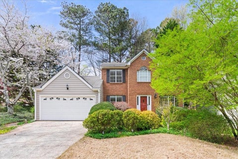 Homes For Rent - 11190 Abbotts Station Drive<br/> Johns Creek, GA 30097