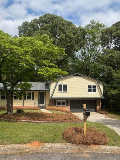 218 Deerwood Court SE Smyrna GA 30082