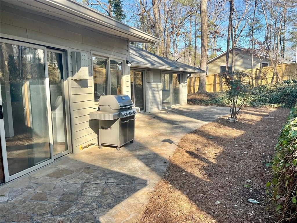 Hunters Trace - Residential Lease