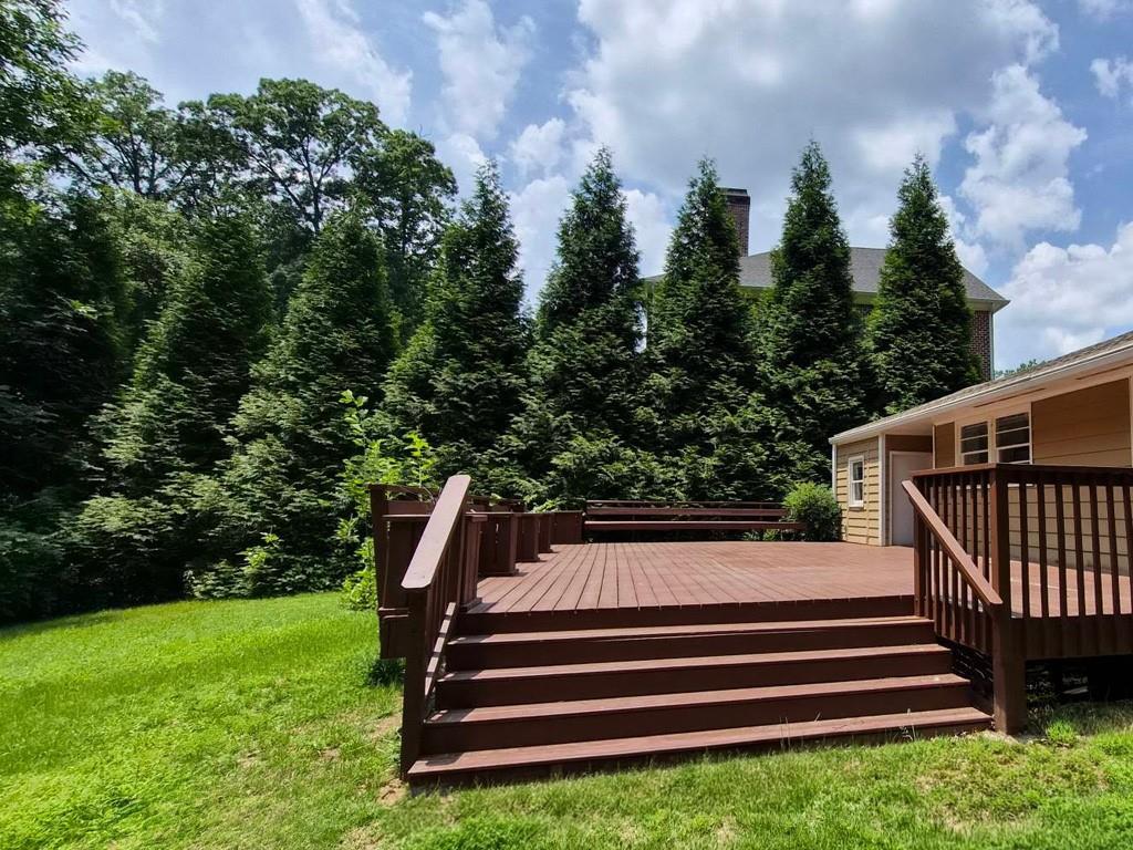 3022 Templewood Drive NE