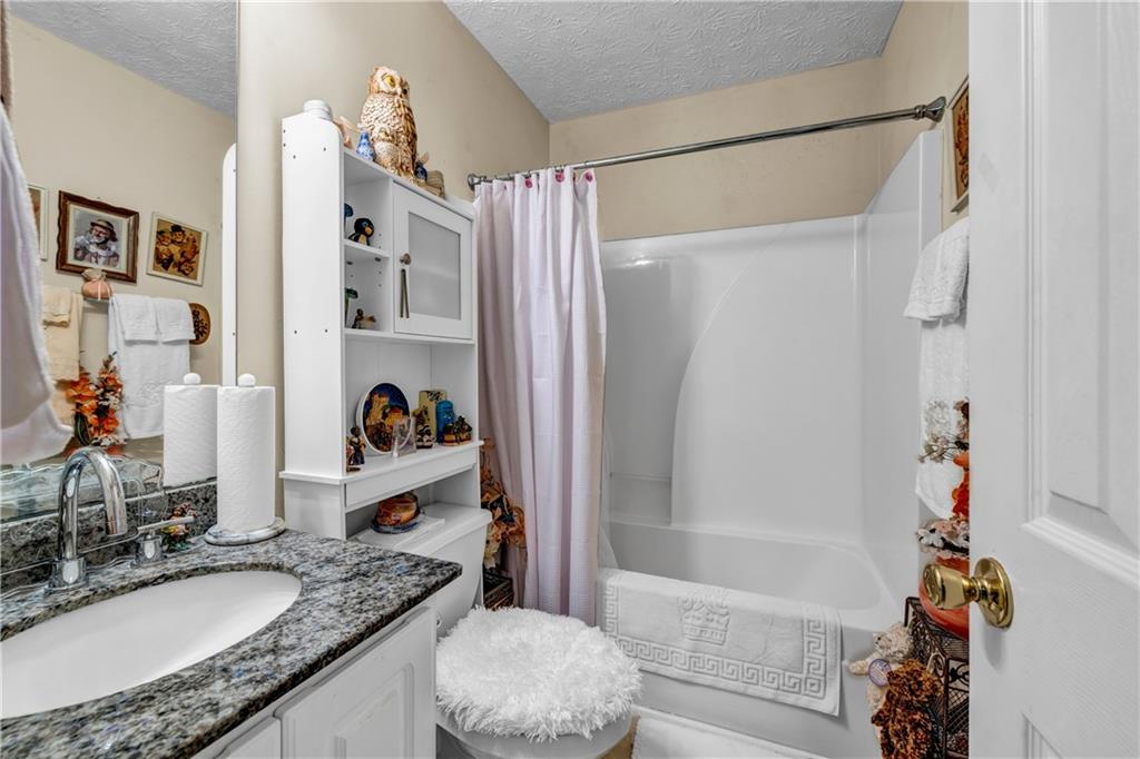 510 Ashland Manor Drive, Lawrenceville, Georgia image 11