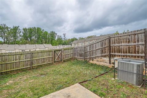 A home in Lithonia