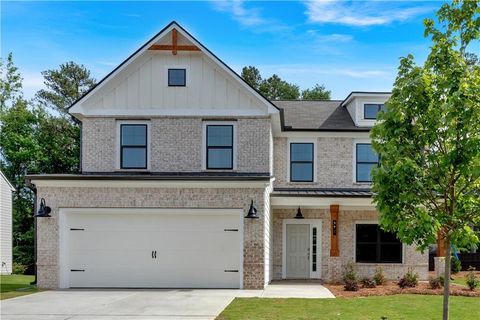 Homes For Sale - 364 Waterbluff Drive<br/> Mableton, GA 30126